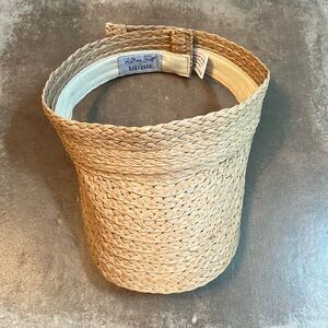 Straw visor